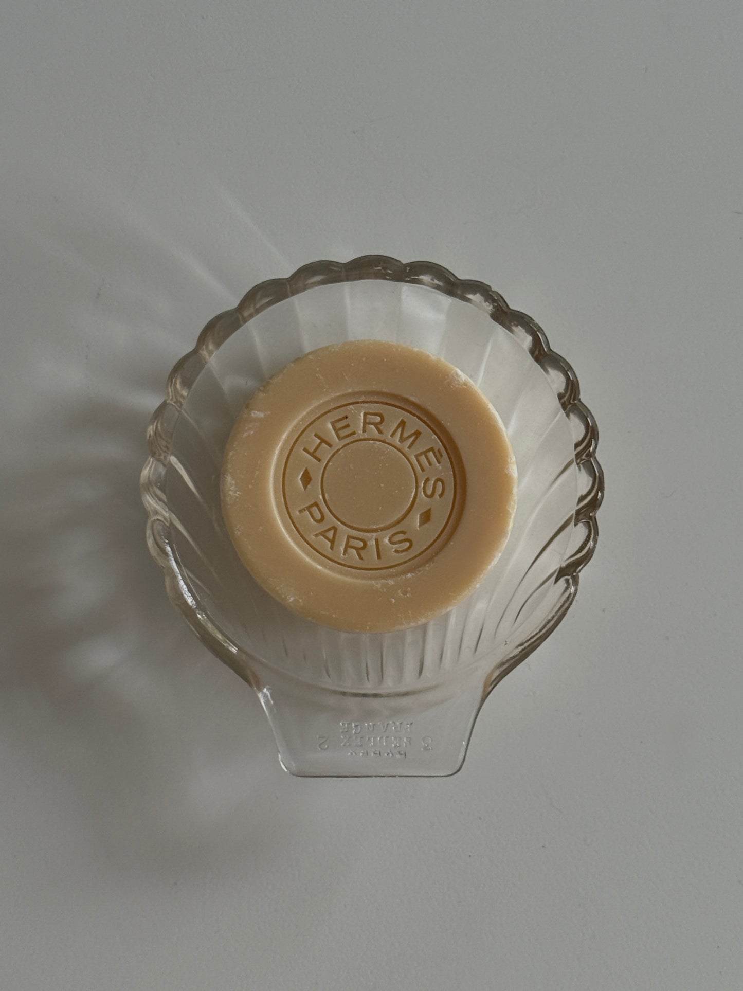 Glass Shell-Shaped Dish