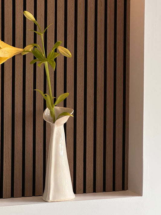 Vase en céramique de forme libre