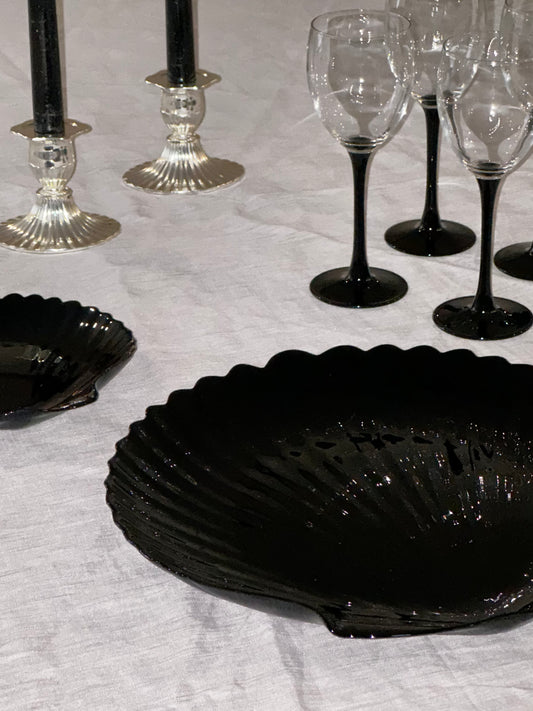 Black Shell Shaped Plates - By Arcoroc France (5 PC)