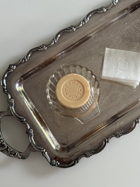 Glass Shell-Shaped Dish