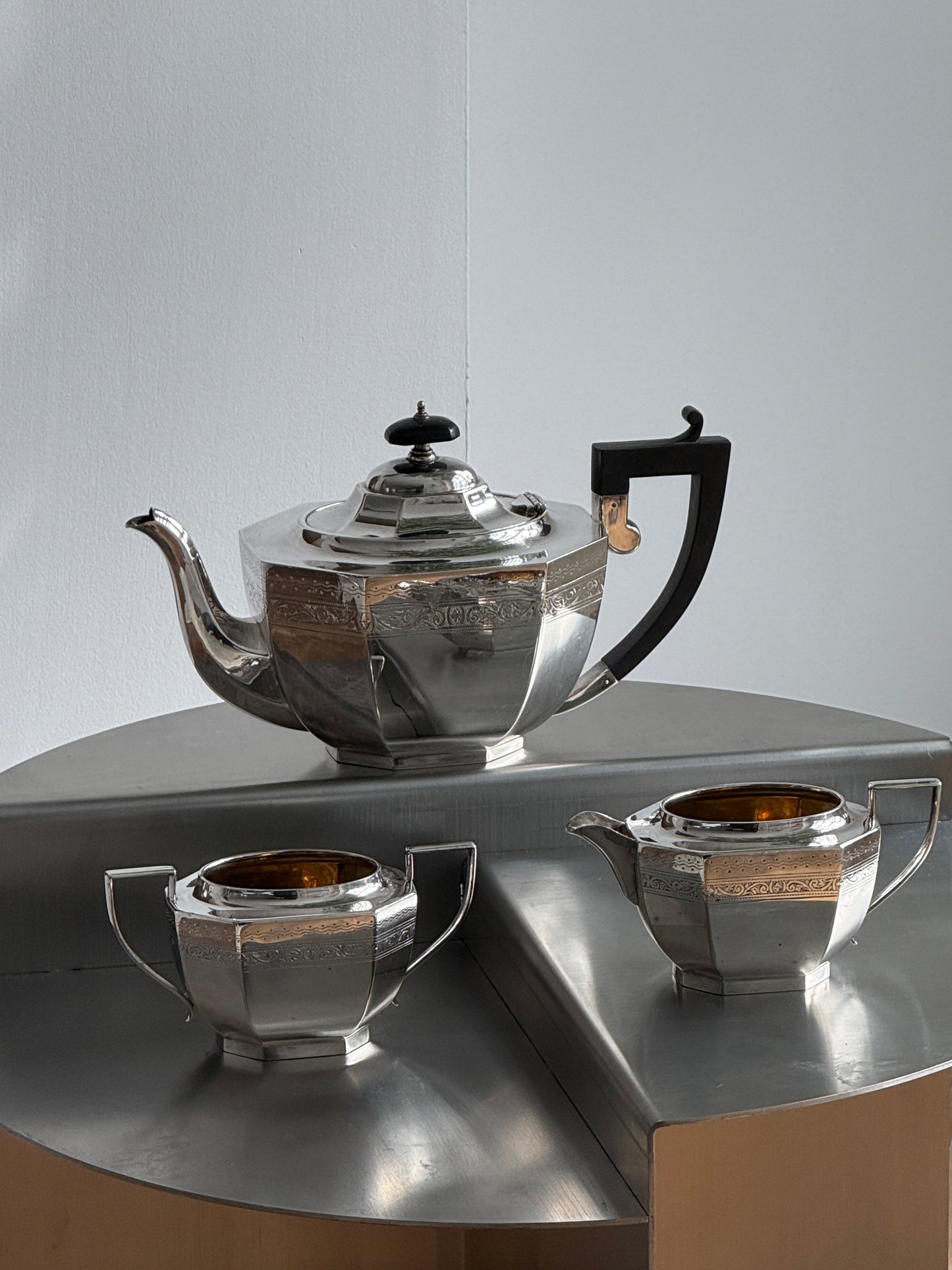 English Silver Plate Coffee/Tea Pot set 1930s
