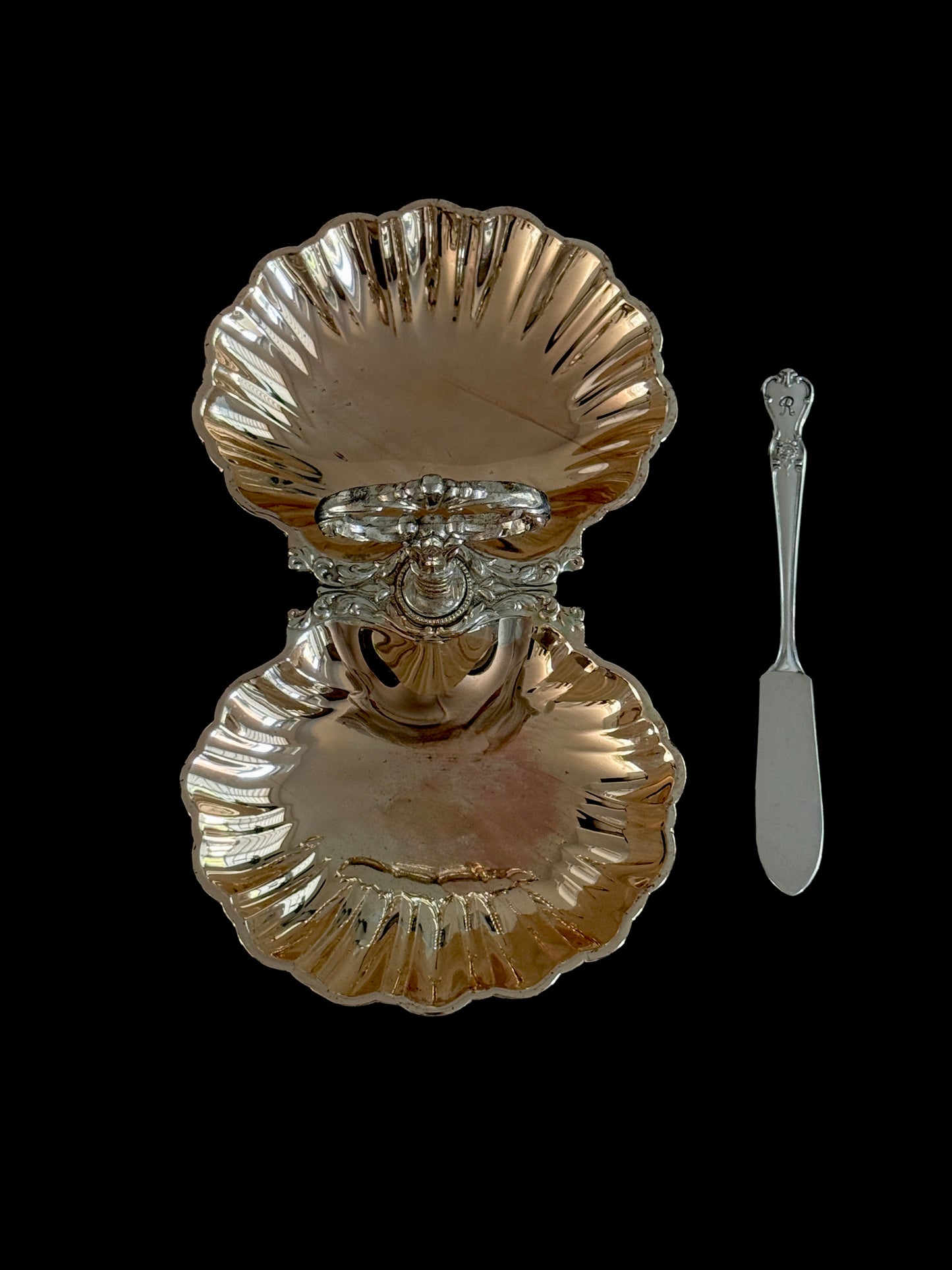 Double Shell Serving Dish