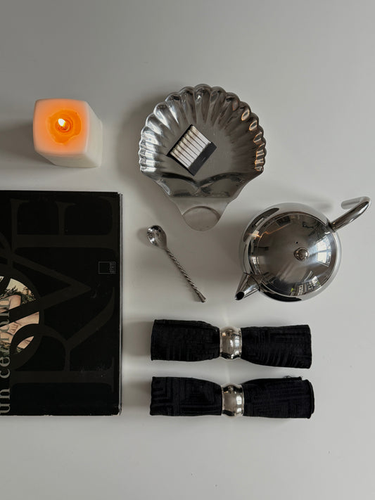 Stainless Steel Shell Plates (set of 6)