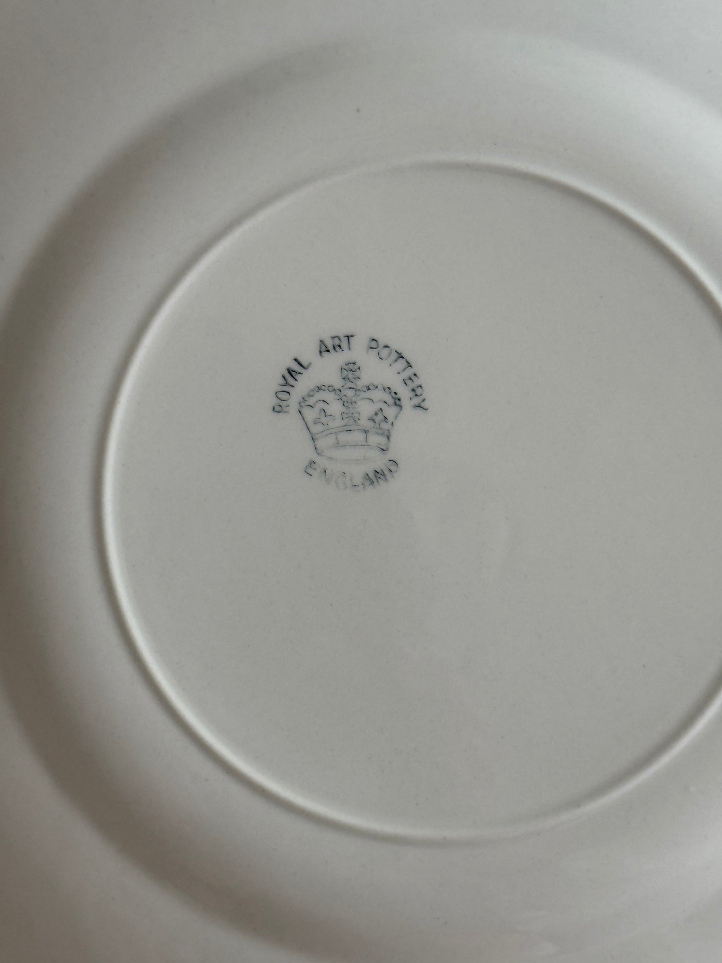 English Scalloped Dinner Plate (set of 6)