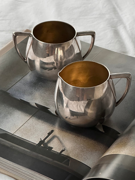 Crémier et sucrier plaqués argent