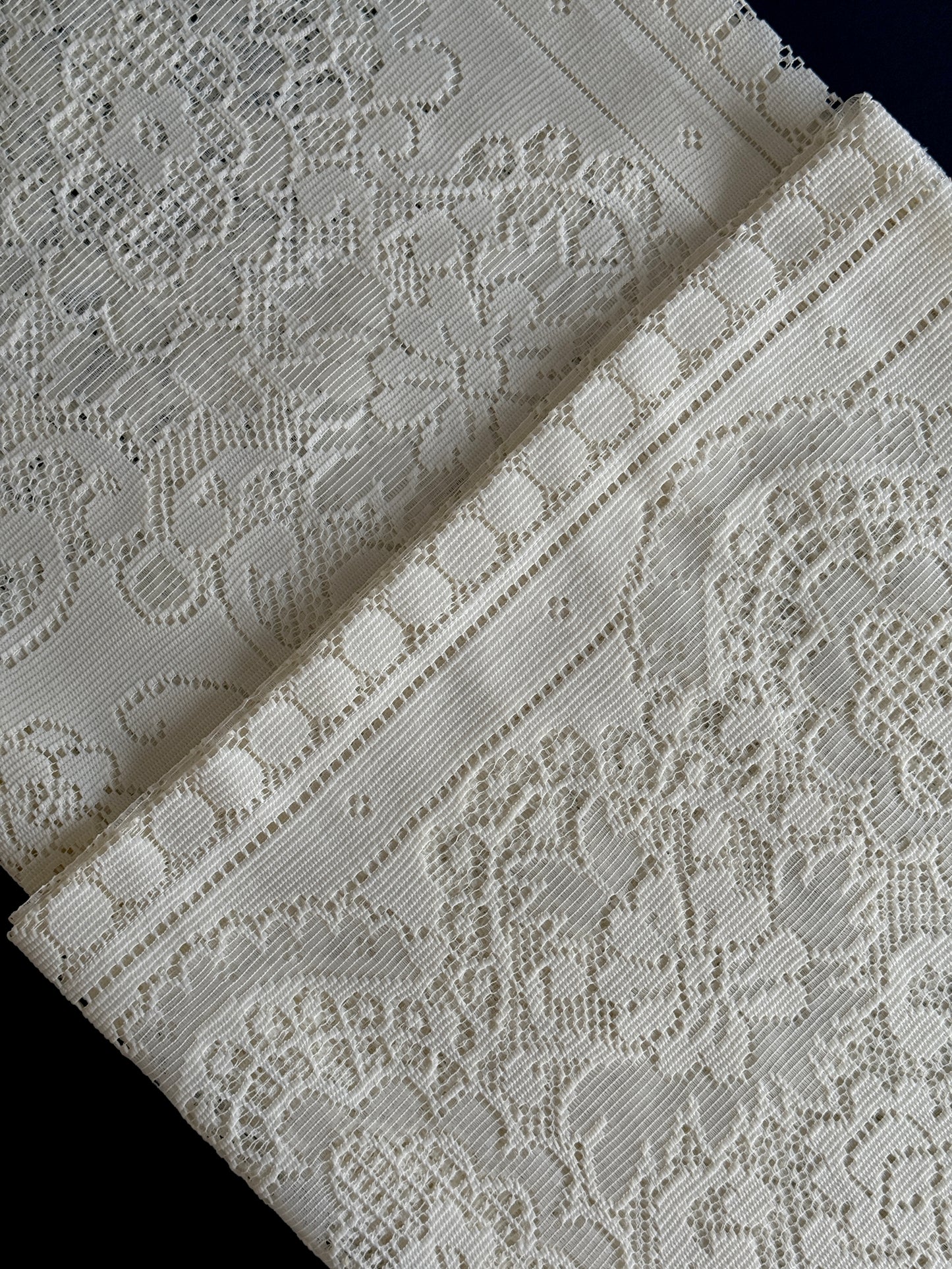 Vintage Scottish Lace Tablecloth