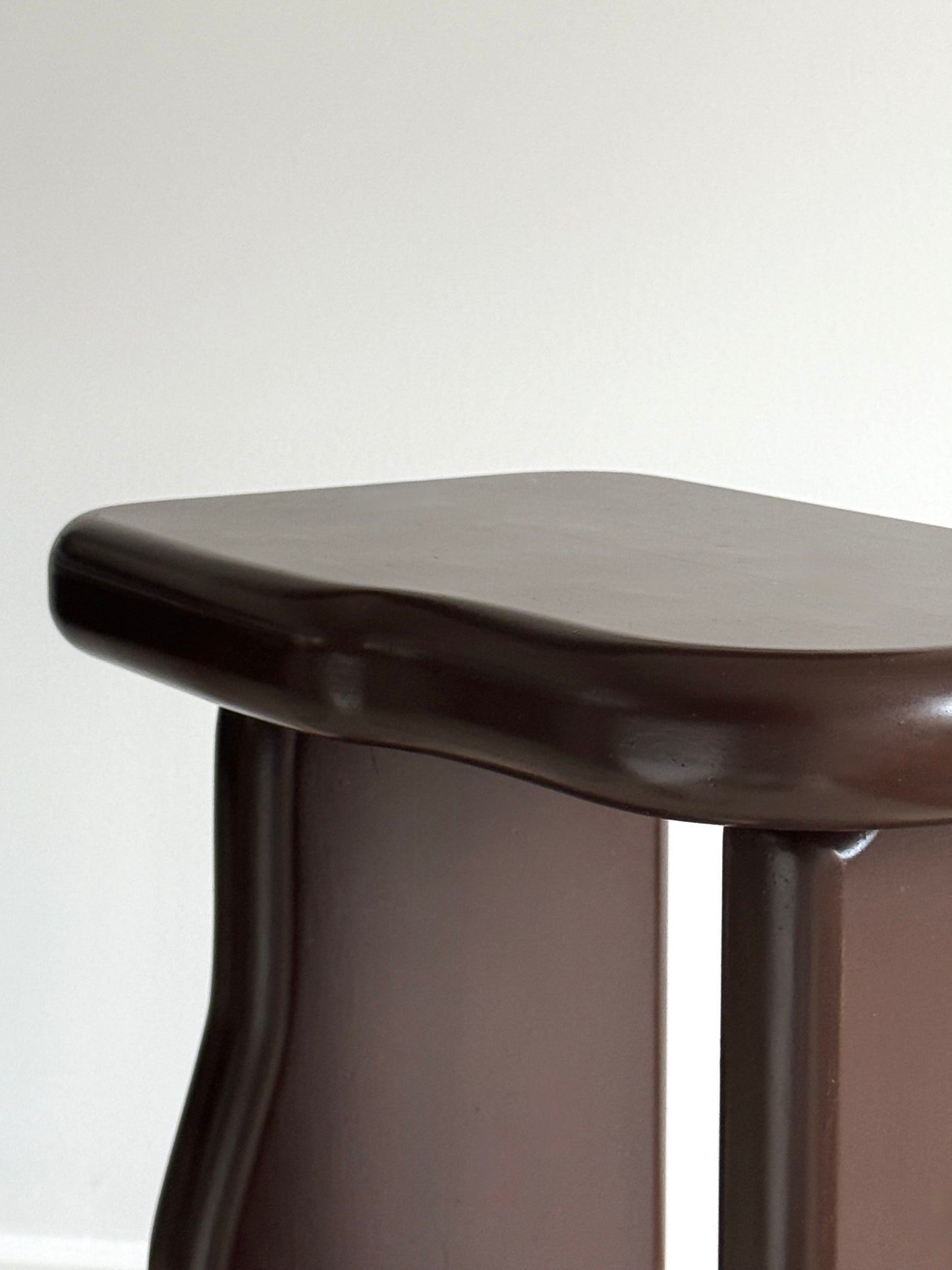 APOLLO Side Table & Stool