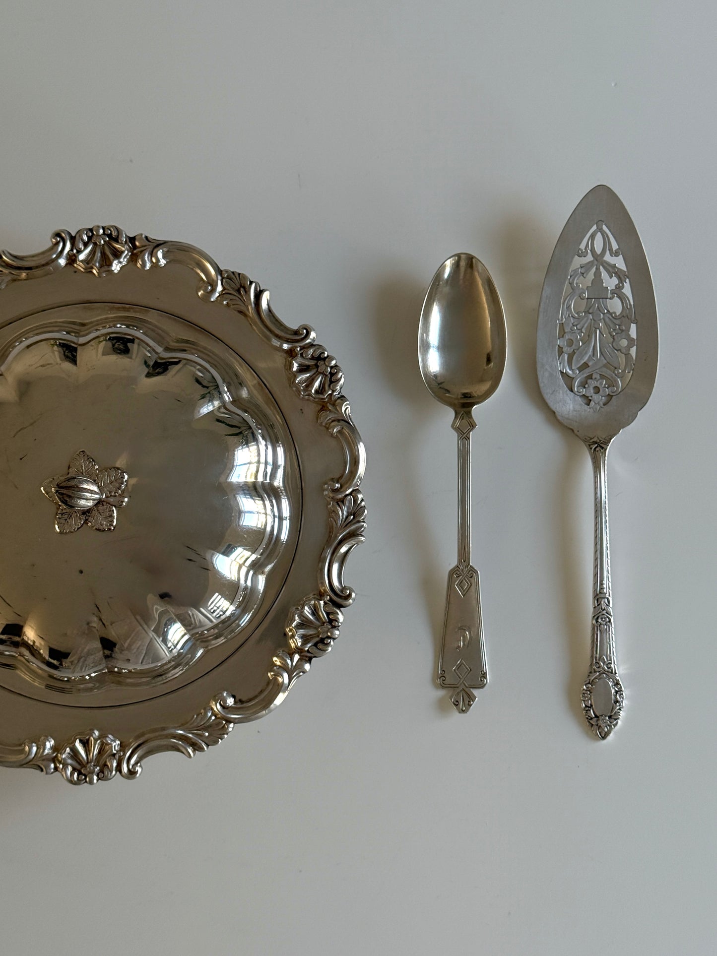 Silver Plated Round Serving Dish 1940s