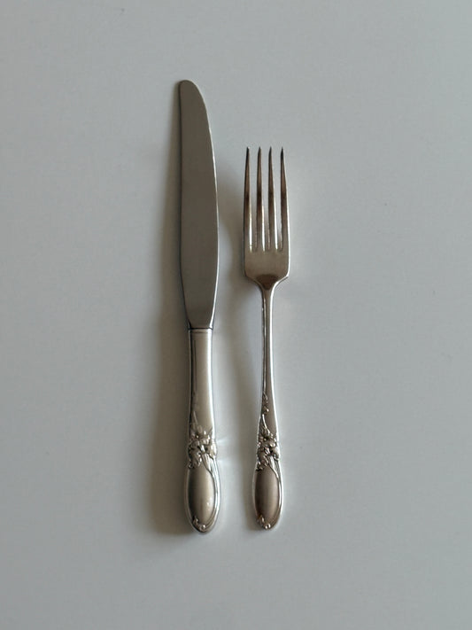 White Orchid Silver Plated Flateware set 1953 (10 pieces)