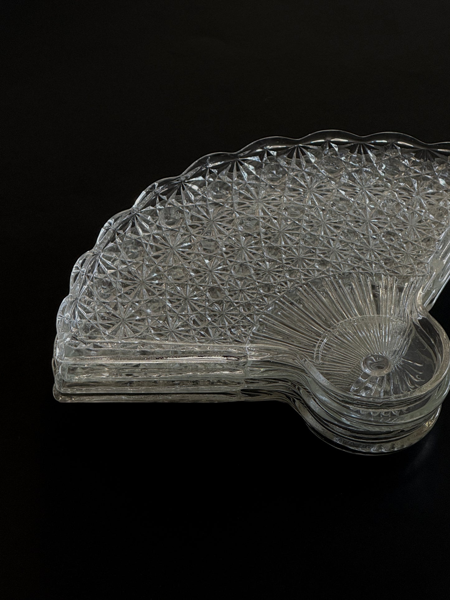 Fan Shaped Serving Plates (set of 4)